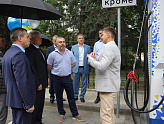 В ЖЕЛЕЗНОВОДСКЕ ЗАРАБОТАЛА  ПЕРВАЯ БЫСТРАЯ ЗАРЯДНАЯ СТАНЦИЯ ДЛЯ ЭЛЕКТРОМОБИЛЕЙ